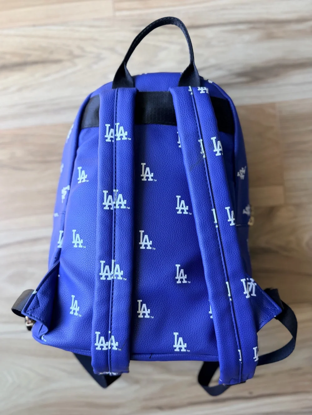 FOCO Los Angeles Dodgers Printed Collection Mini Backpack.